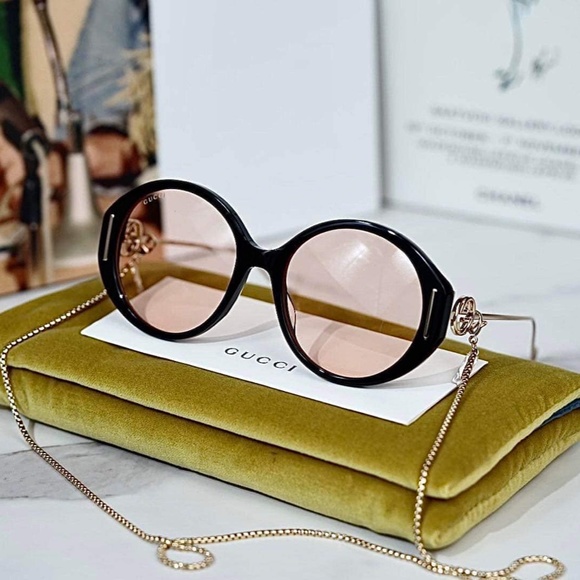 NEW GUCCI SUNGLASSES WITH GOLD CHAIN WOMEN GUCCI GG1202S 004 Gucci GG1220S-004 Gold & Black Marble / Green Gradient  main image 2